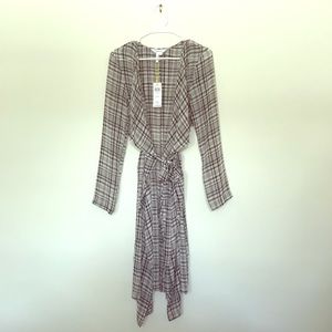 BCBG very lightweight “jacket”